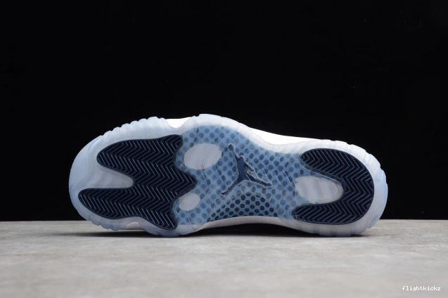 Midnight Retro 378037-123 Jordan Air 11 Navy 1104
